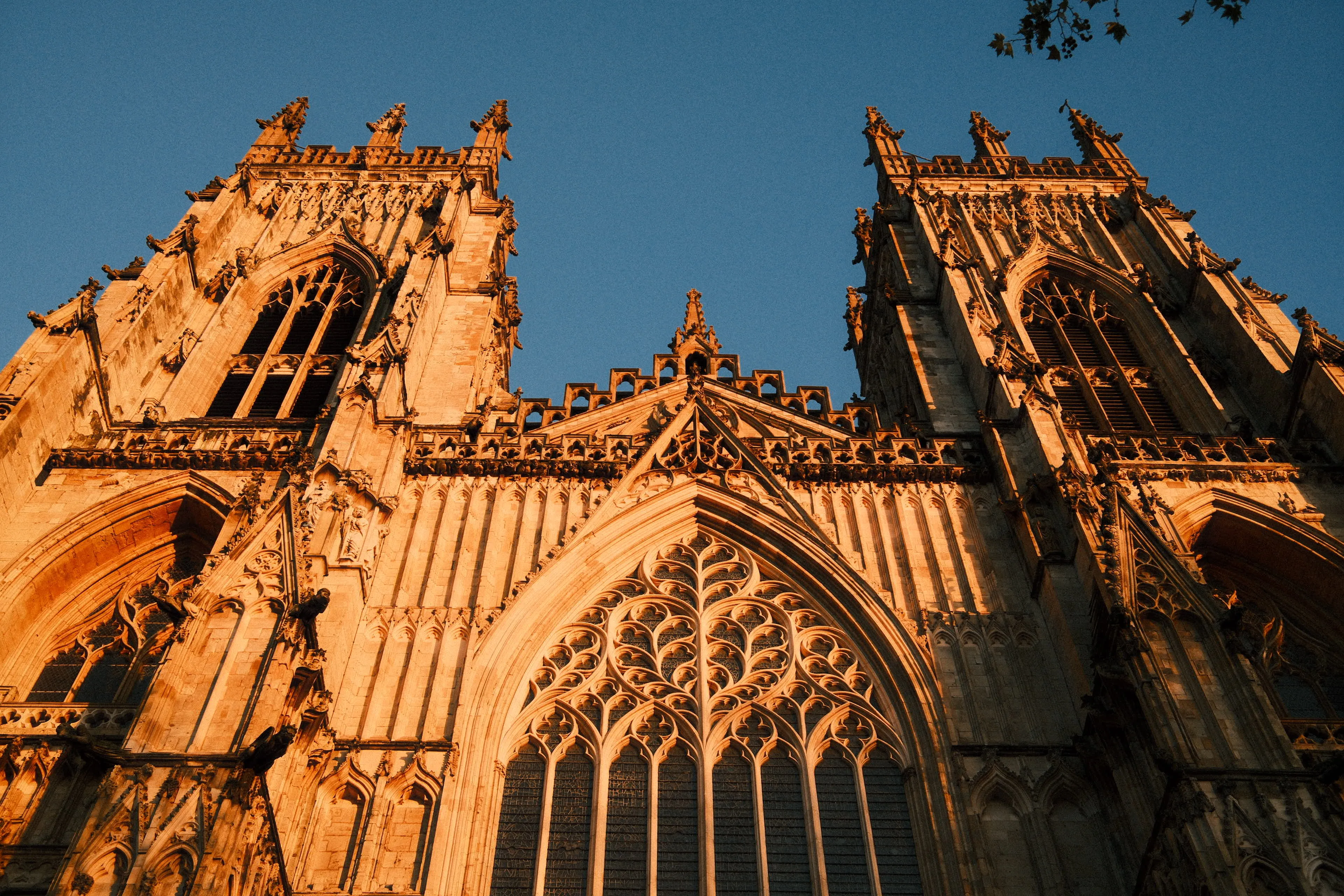 York Minster arvo up